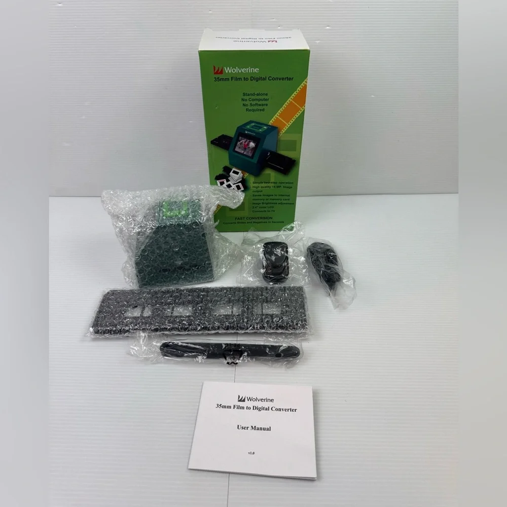 Wolverine 35mm Film to Digital Converter 14MP Standalone Scanner Green Boxed
